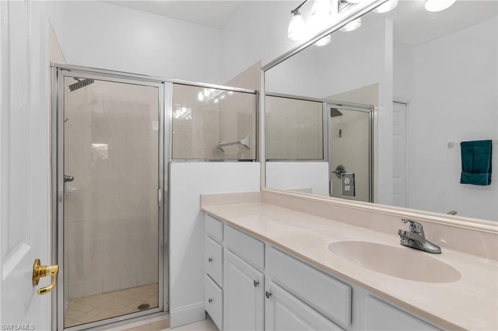 14186 Fall Creek Ct, Naples, FL 34114-21