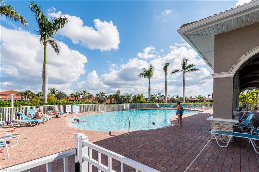 14186 Fall Creek Ct, Naples, FL 34114-29