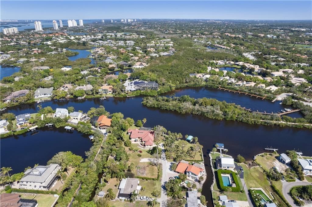 27557 Shore Dr, Bonita Springs, FL 34134-4