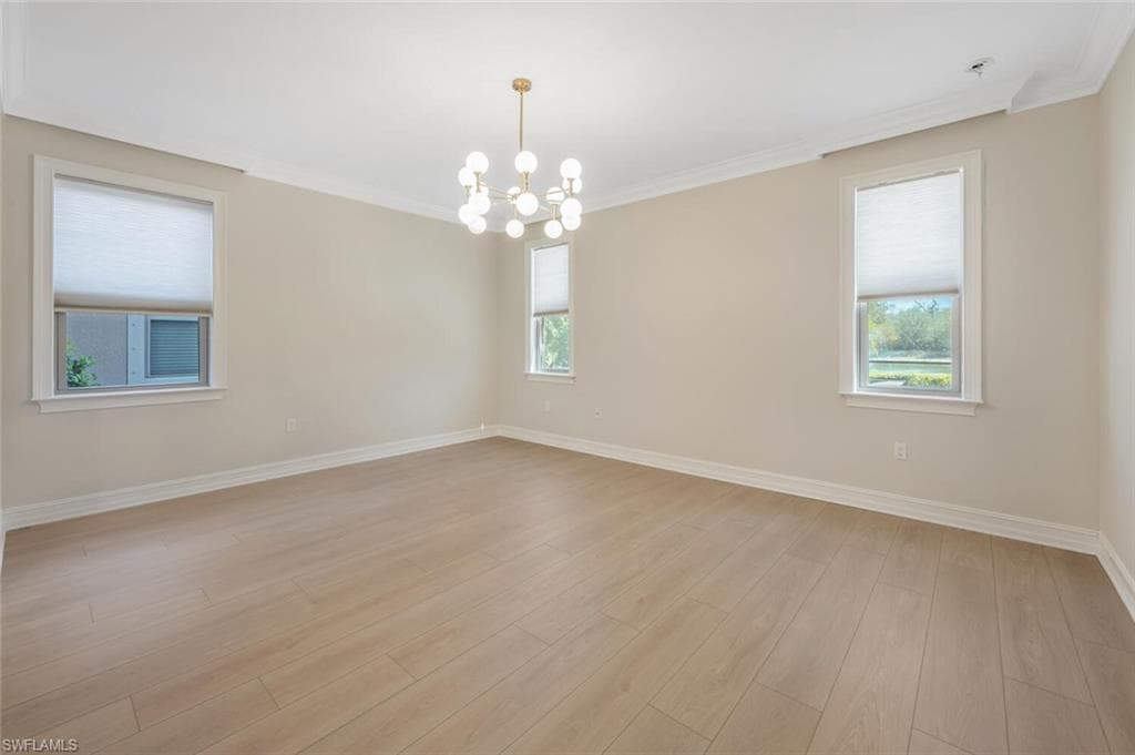 16258 Aberdeen Way, Naples, FL 34110-14