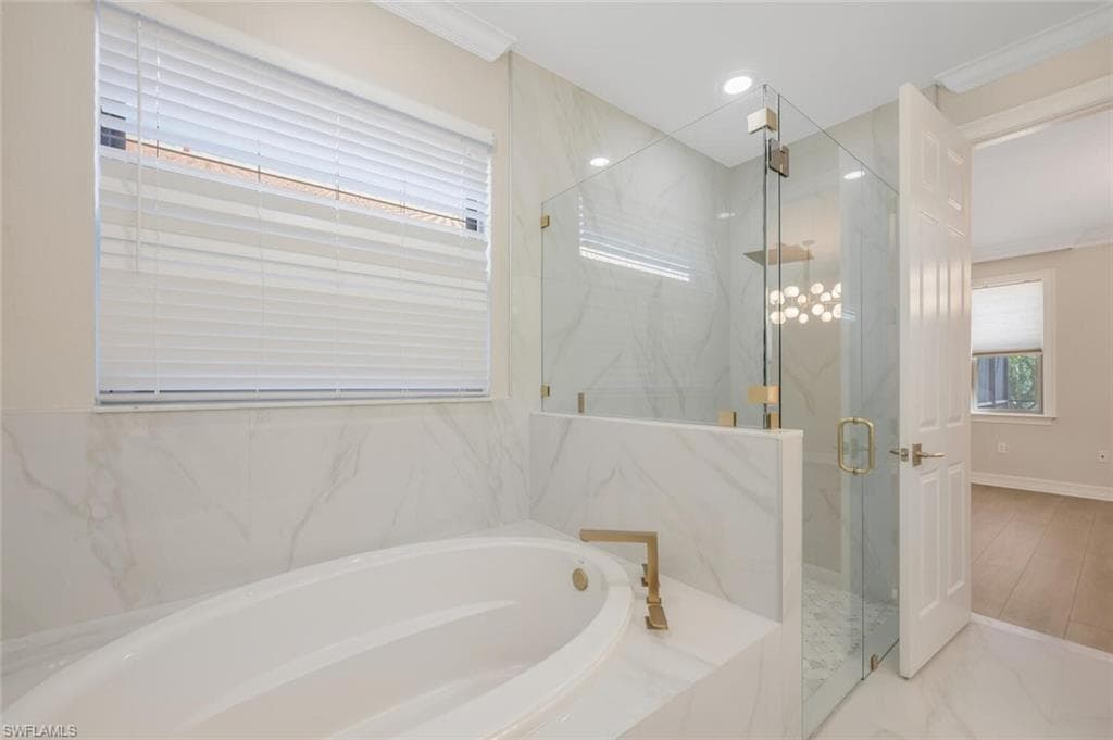 16258 Aberdeen Way, Naples, FL 34110-18