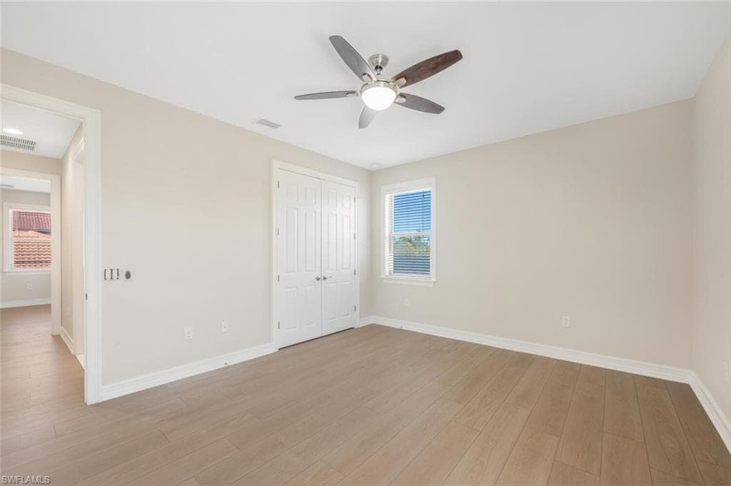 16258 Aberdeen Way, Naples, FL 34110-25