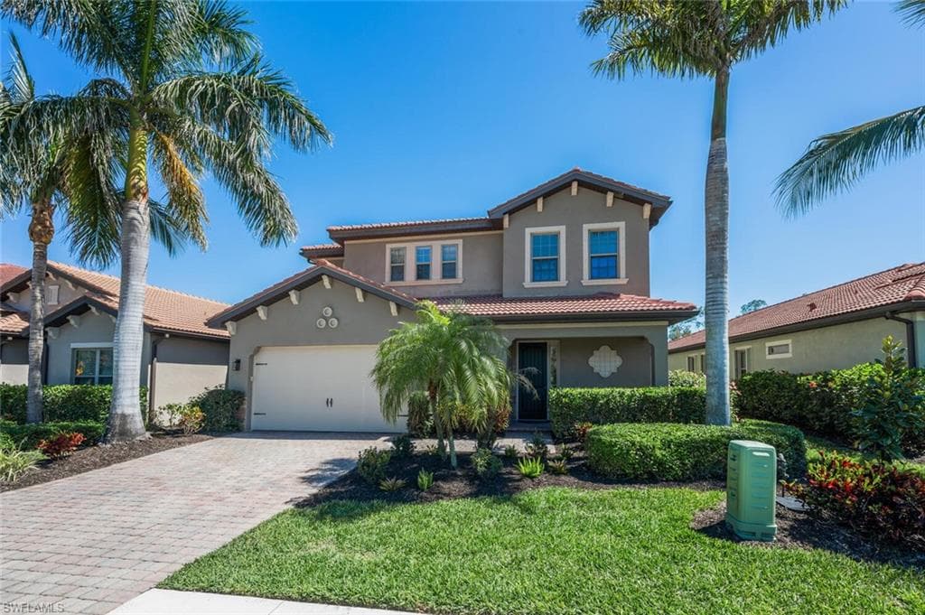 16258 Aberdeen Way, Naples, FL 34110-1