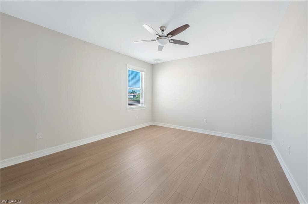 16258 Aberdeen Way, Naples, FL 34110-30