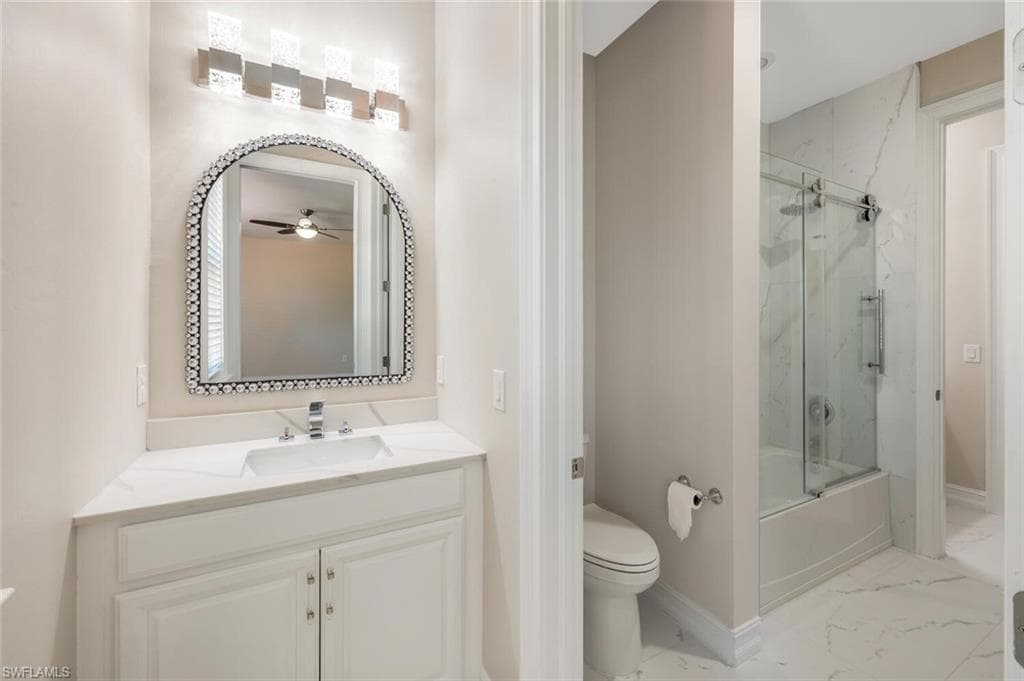 16258 Aberdeen Way, Naples, FL 34110-34