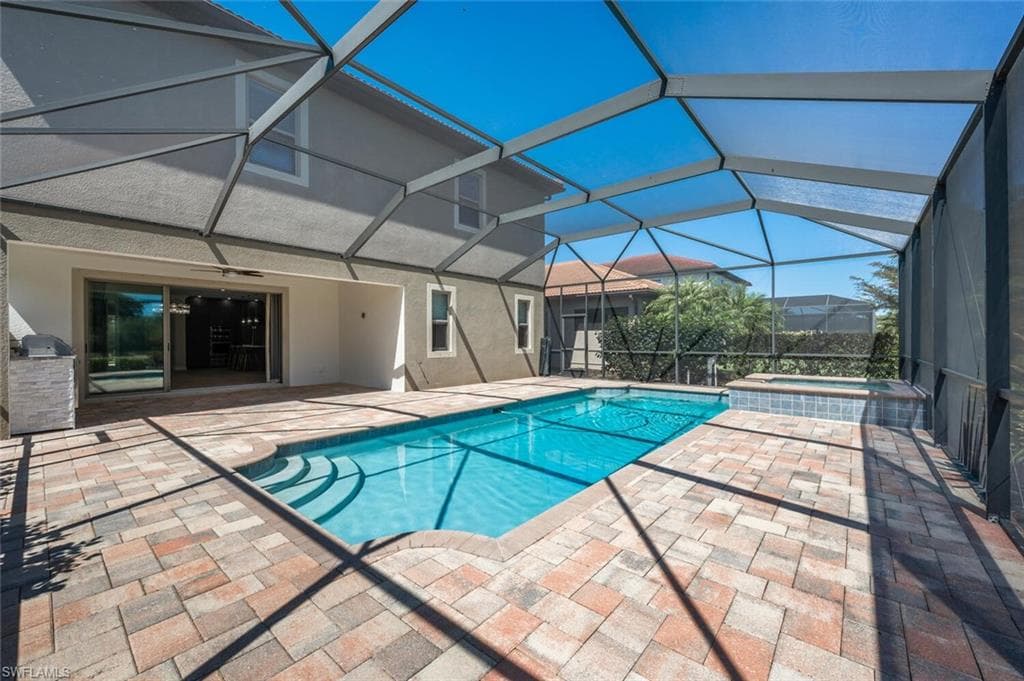16258 Aberdeen Way, Naples, FL 34110-42