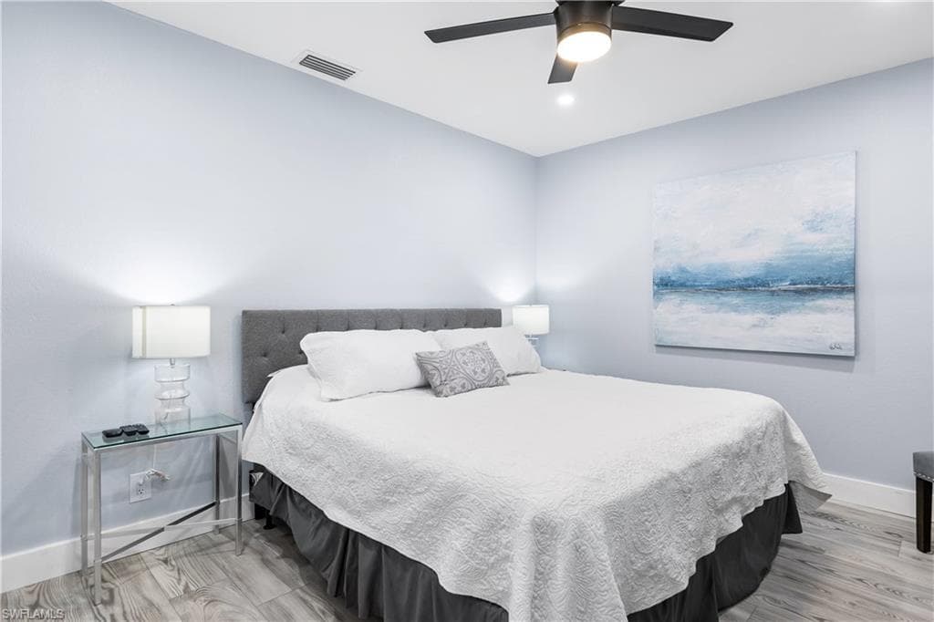 940 3rd St S 204, Naples, FL 34102-12