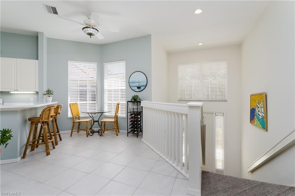 1265 Egrets Lndg 202, Naples, FL 34108-12