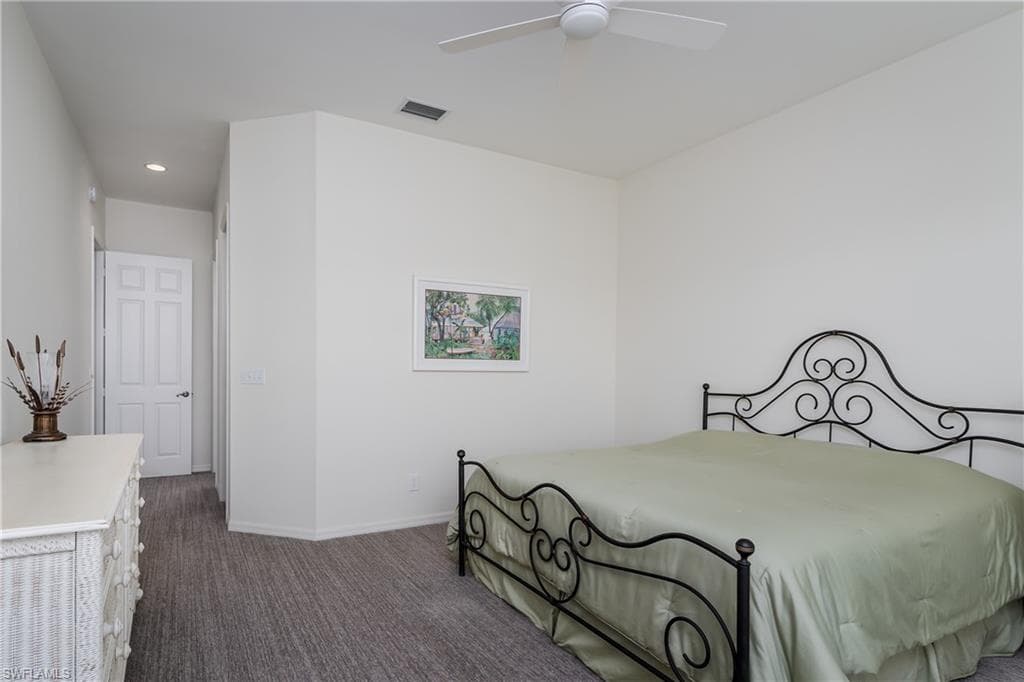 1265 Egrets Lndg 202, Naples, FL 34108-23