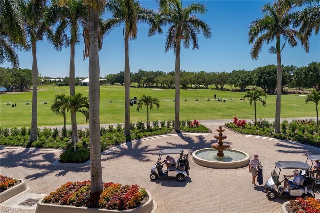 1265 Egrets Lndg 202, Naples, FL 34108-48