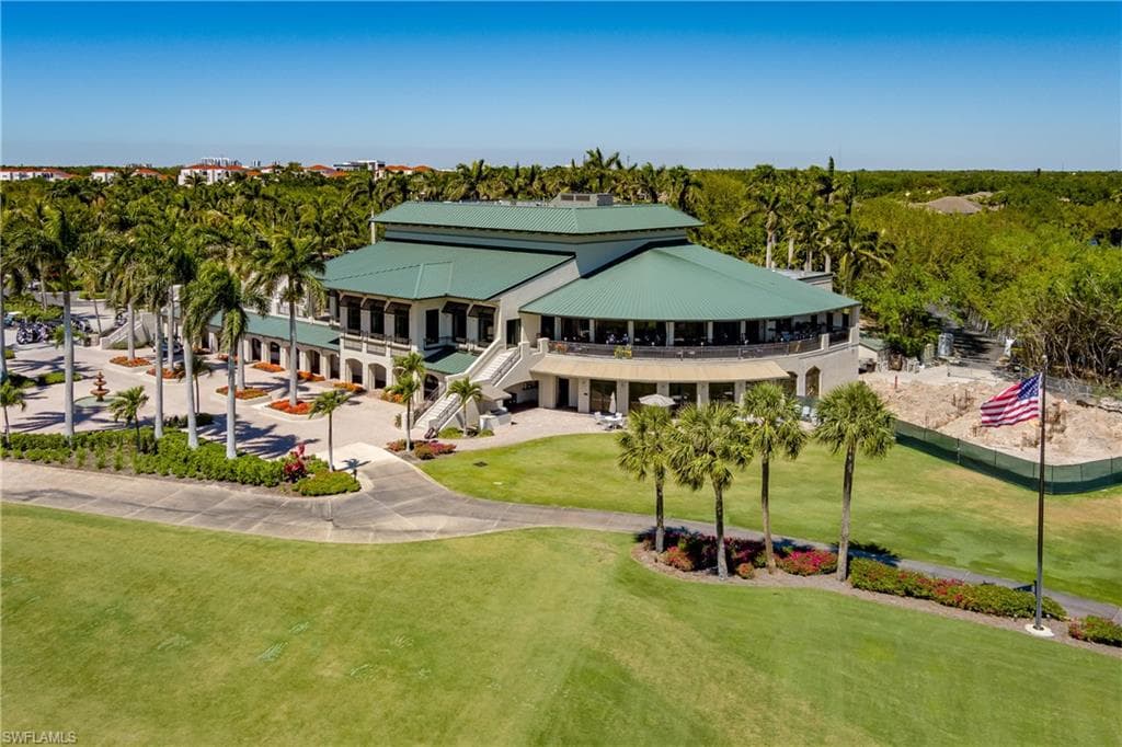 1265 Egrets Lndg 202, Naples, FL 34108-51