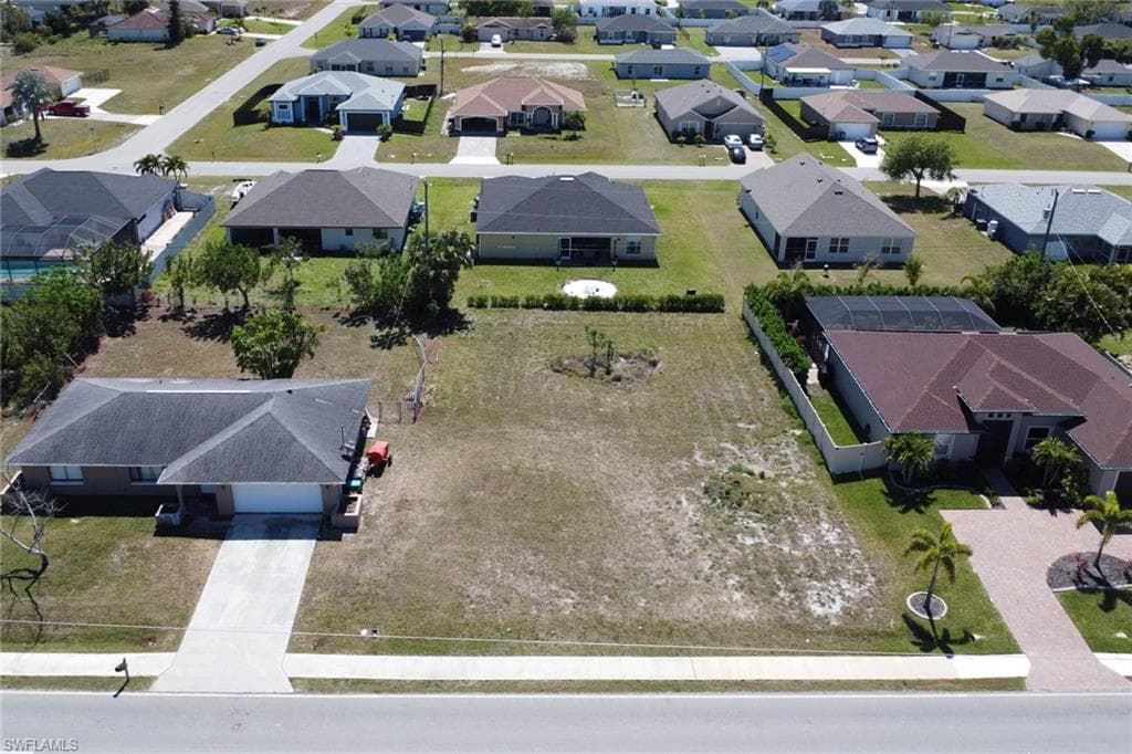 406 Tropicana Pkwy W, Cape Coral, FL 33993-3