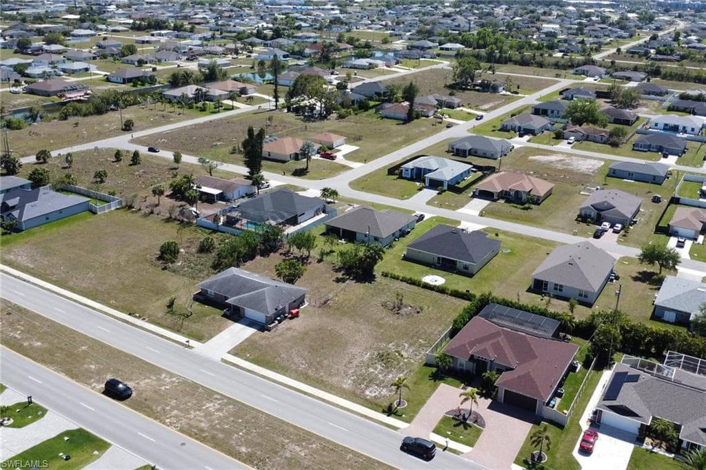 406 Tropicana Pkwy W, Cape Coral, FL 33993-4