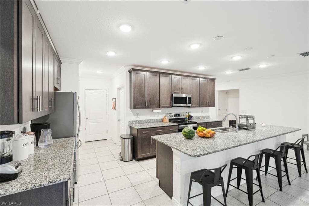1911 Venice Ave N, Lehigh Acres, FL 33971-10