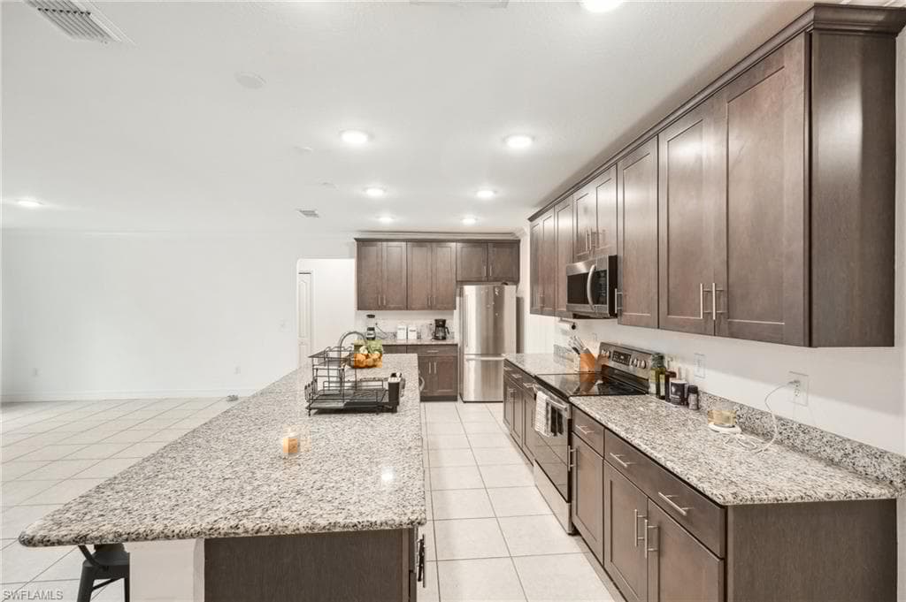 1911 Venice Ave N, Lehigh Acres, FL 33971-13