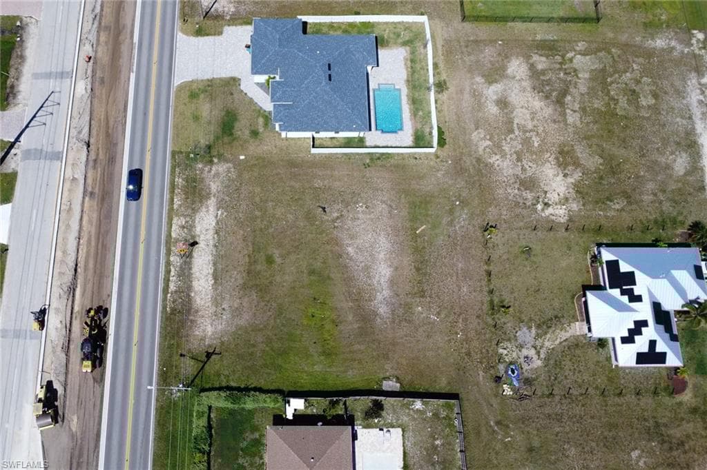 1307 Santa Barbara Blvd N, Cape Coral, FL 33993-11