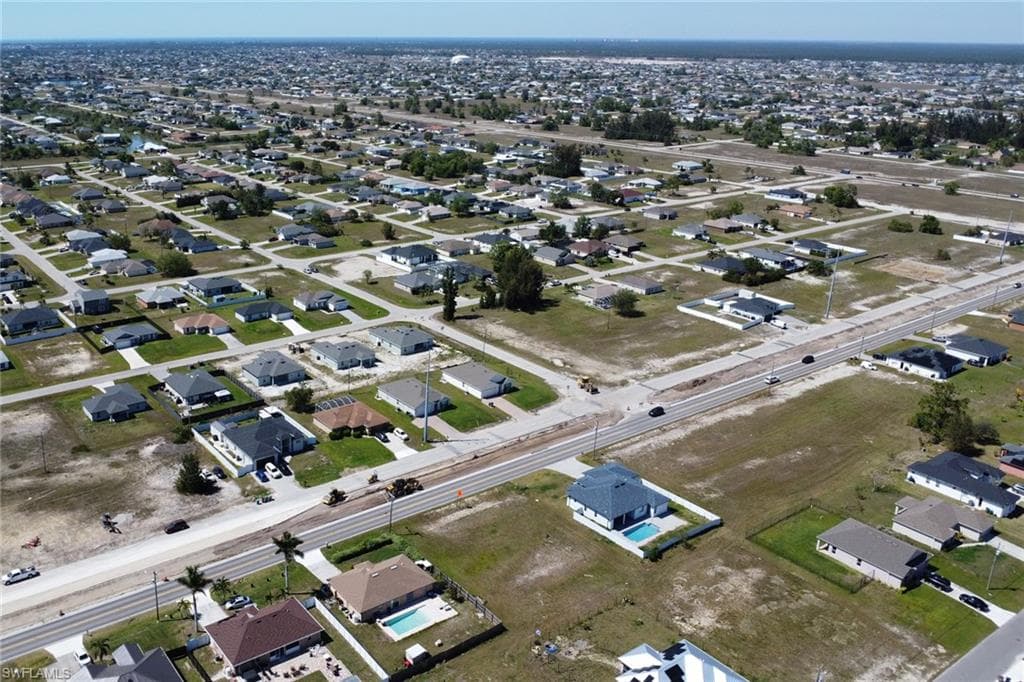1307 Santa Barbara Blvd N, Cape Coral, FL 33993-12