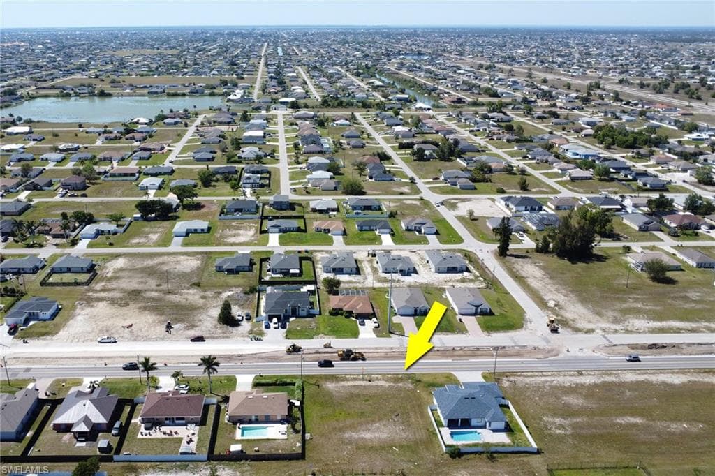 1307 Santa Barbara Blvd N, Cape Coral, FL 33993-14