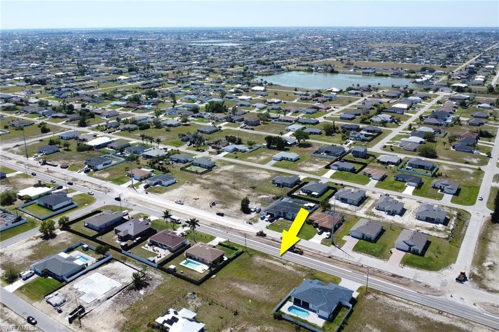 1307 Santa Barbara Blvd N, Cape Coral, FL 33993-16