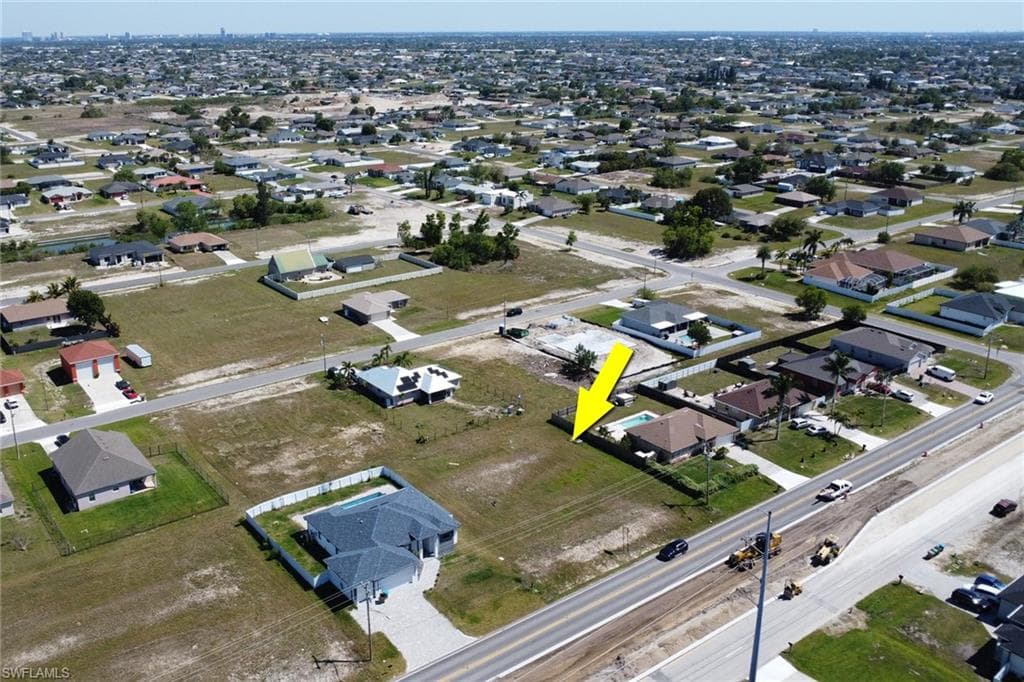 1307 Santa Barbara Blvd N, Cape Coral, FL 33993-4