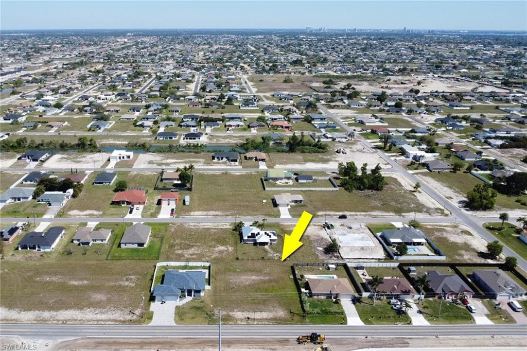 1307 Santa Barbara Blvd N, Cape Coral, FL 33993-6