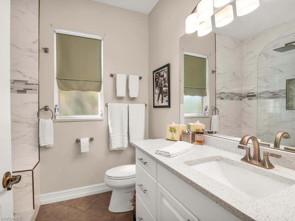 18421 Royal Hammock Blvd, Naples, FL 34114-15