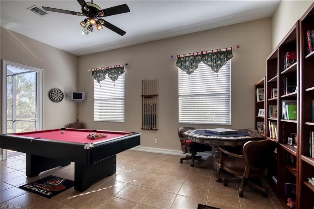 18421 Royal Hammock Blvd, Naples, FL 34114-19