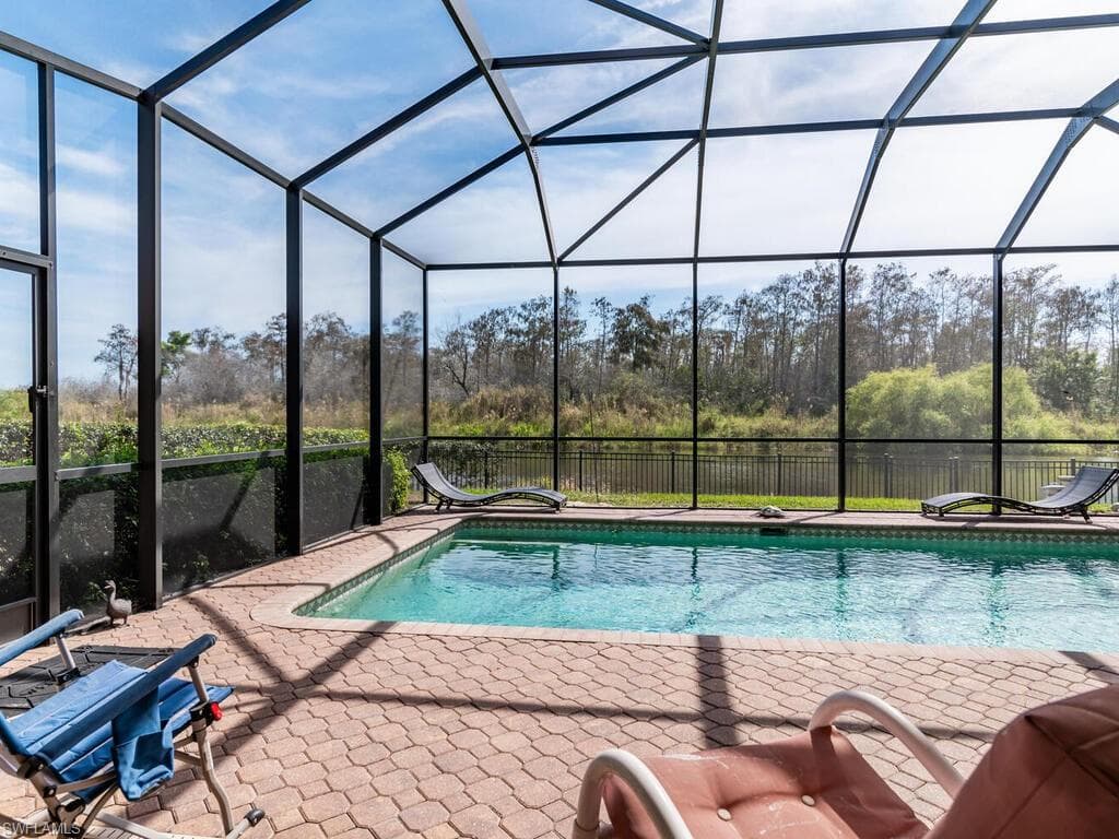 18421 Royal Hammock Blvd, Naples, FL 34114-32