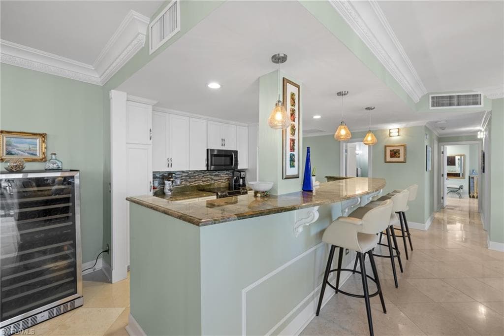 4001 Gulf Shore Blvd N Ph8, Naples, FL 34103-20