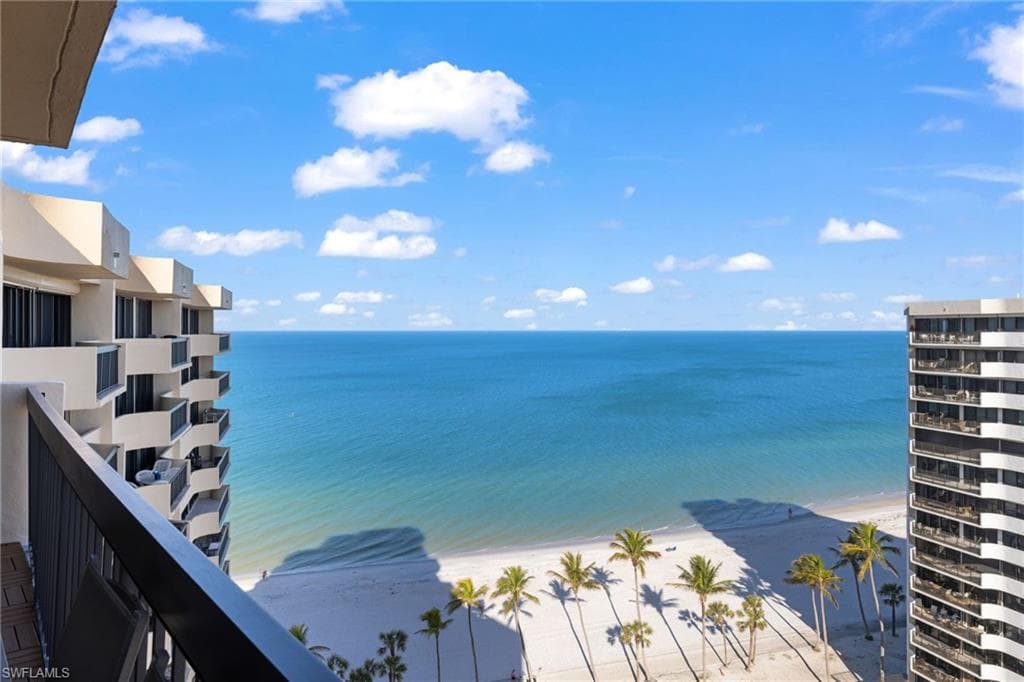 4001 Gulf Shore Blvd N Ph8, Naples, FL 34103-3