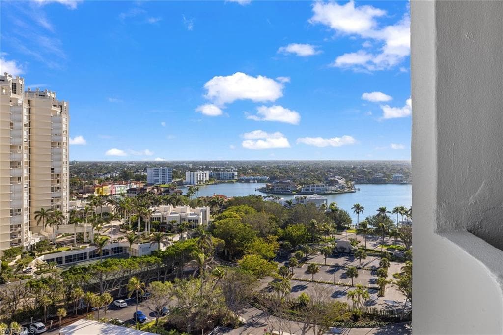 4001 Gulf Shore Blvd N Ph8, Naples, FL 34103-39