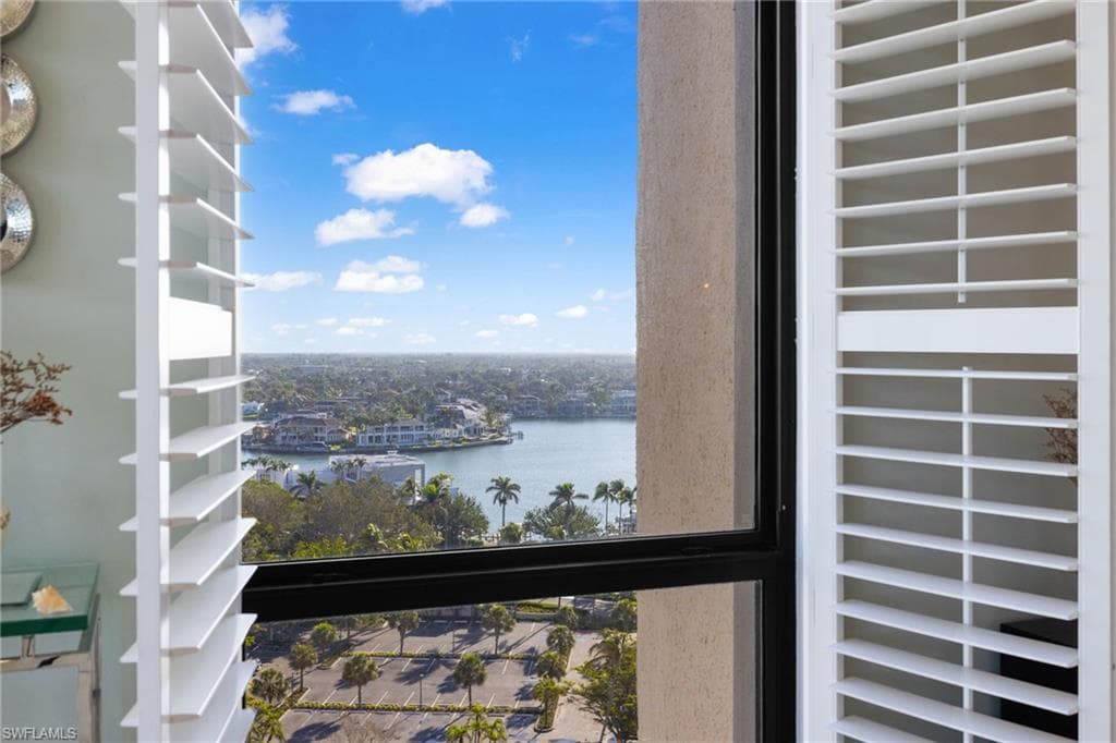 4001 Gulf Shore Blvd N Ph8, Naples, FL 34103-7