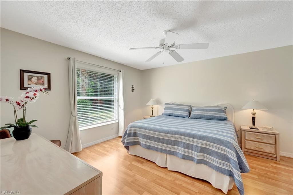 745 Landover Cir 102, Naples, FL 34104-9