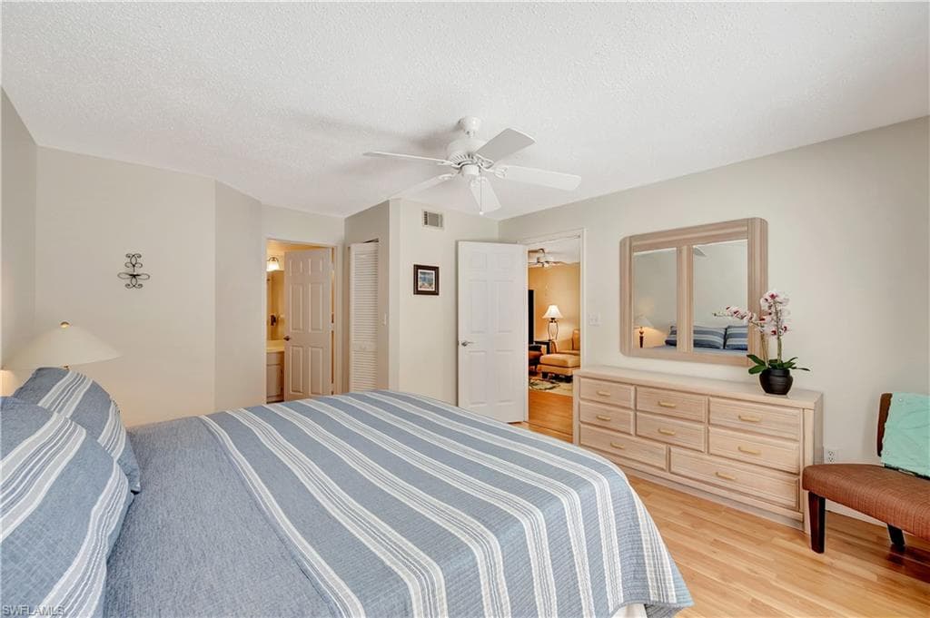 745 Landover Cir 102, Naples, FL 34104-10