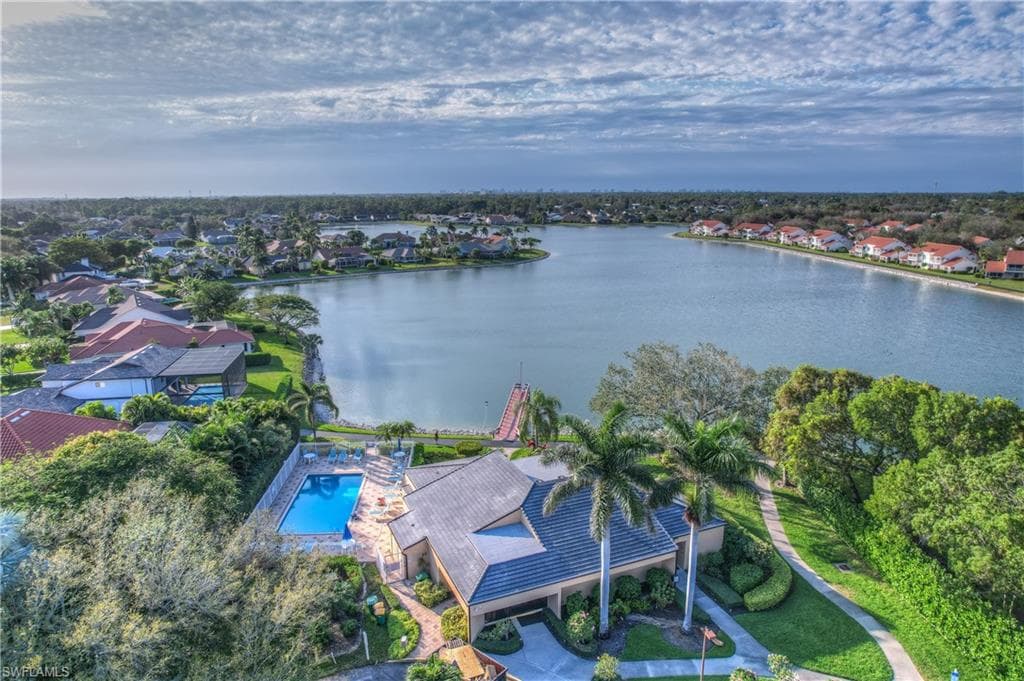 745 Landover Cir 102, Naples, FL 34104-19