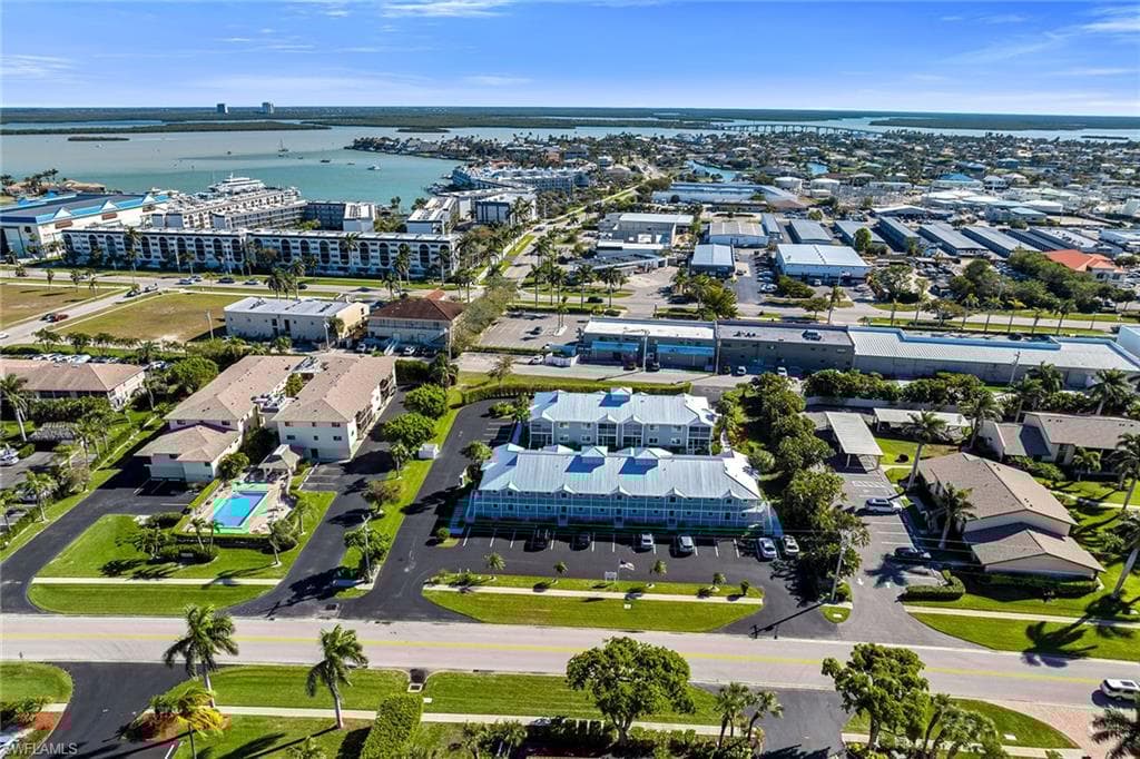 825 Elkcam Cir 102, Marco Island, FL 34145-45