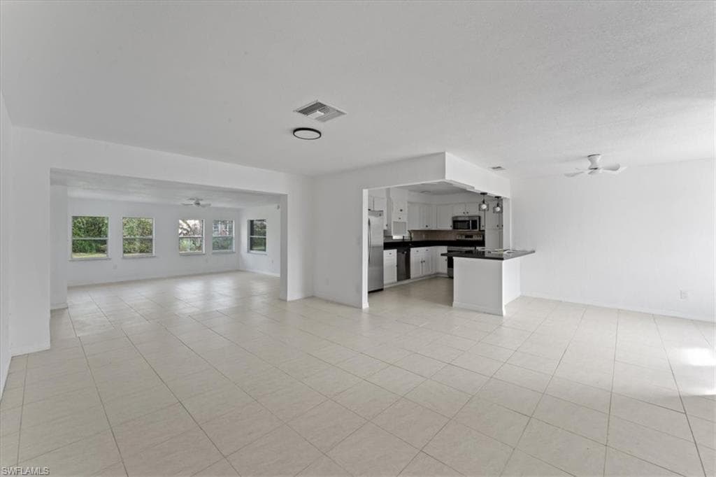 4123 3rd Ave, Cape Coral, FL 33904-12