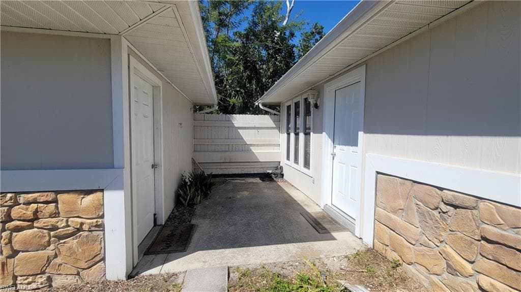 7504/7508 Pebble Beach Rd, Fort Myers, FL 33967-4