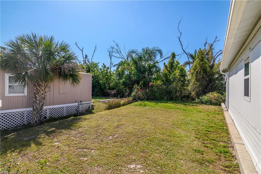 5667 Pine Island Rd NW, Bokeelia, FL 33922-29
