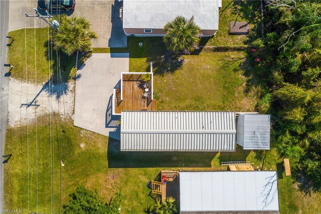 5667 Pine Island Rd NW, Bokeelia, FL 33922-5