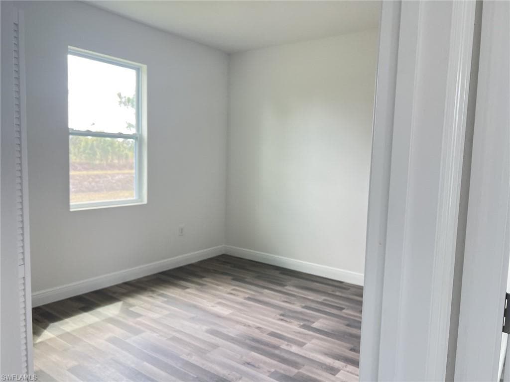 1252 Edna St E, Lehigh Acres, FL 33974-8