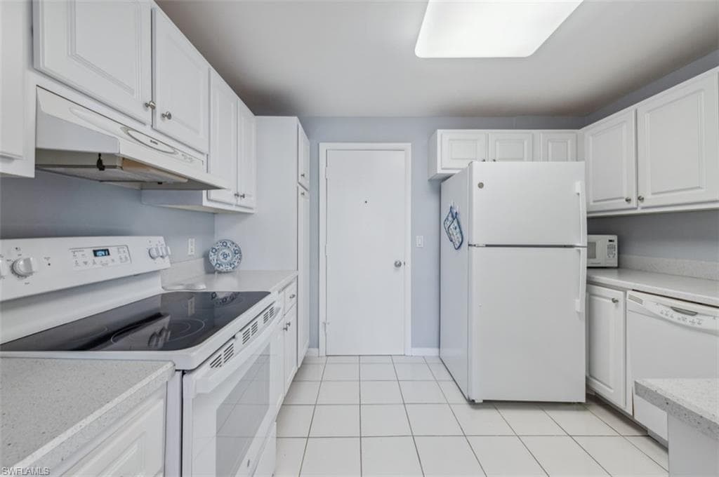 2170 Gulf Shore Blvd N 23w, Naples, FL 34102-17