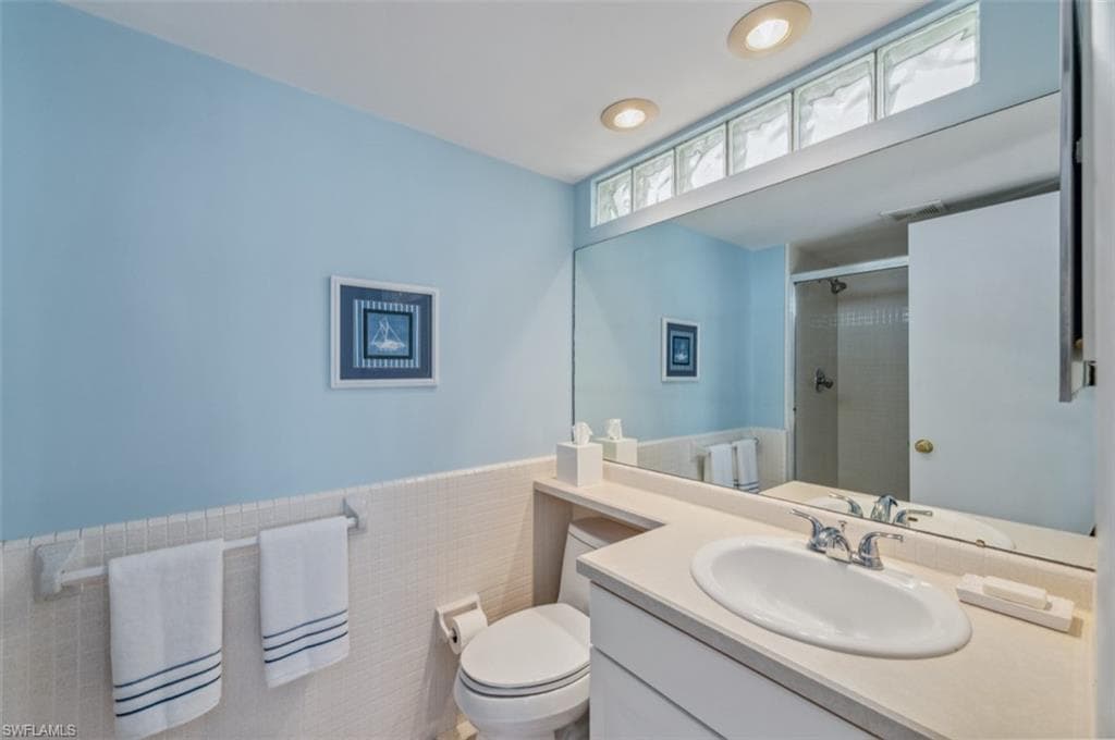 2170 Gulf Shore Blvd N 23w, Naples, FL 34102-21