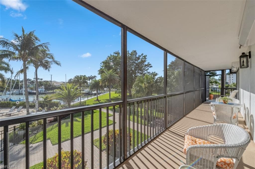 2170 Gulf Shore Blvd N 23w, Naples, FL 34102-5