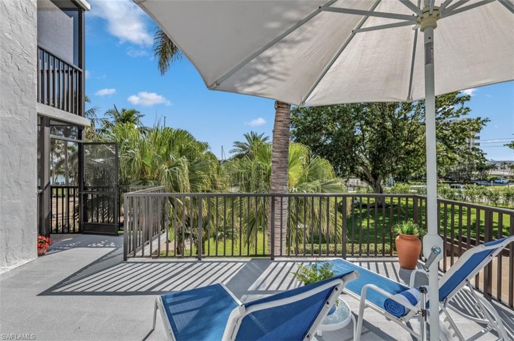 2170 Gulf Shore Blvd N 23w, Naples, FL 34102-6