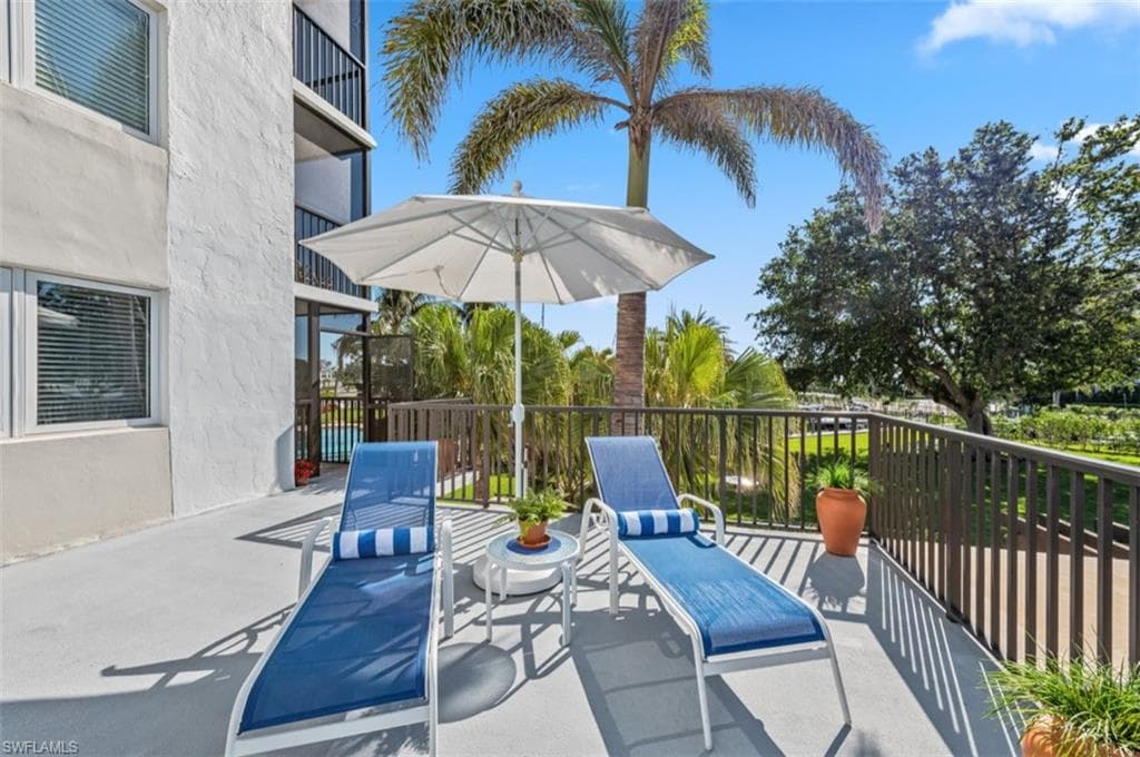 2170 Gulf Shore Blvd N 23w, Naples, FL 34102-7