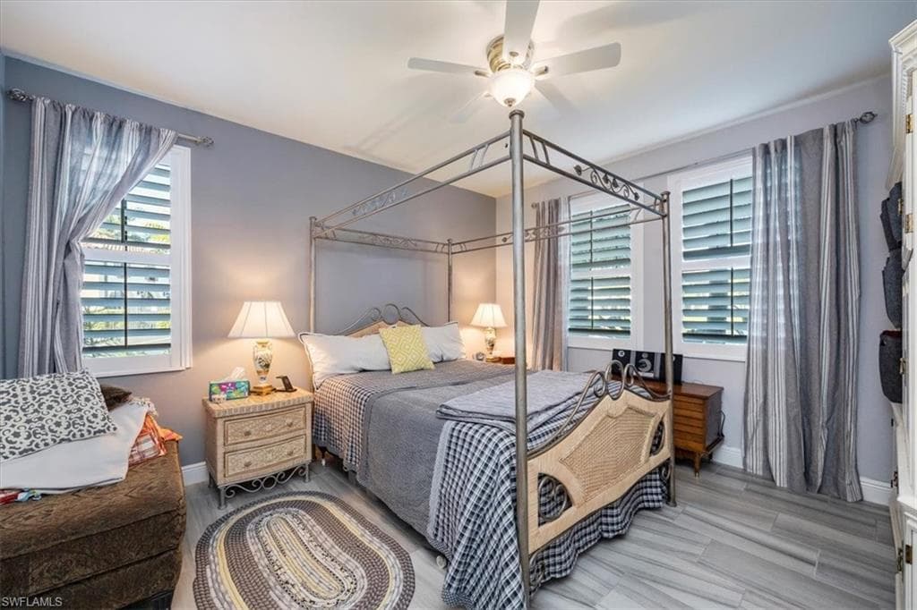 15098 Palmer Lake Cir 101, Naples, FL 34109-15
