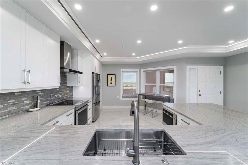 260 Barefoot Beach Blvd 303, Bonita Springs, FL 34134-4