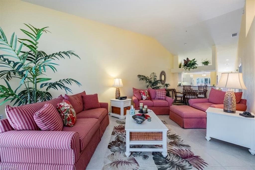 2381 Hidden Lake Ct 8202, Naples, FL 34112-12