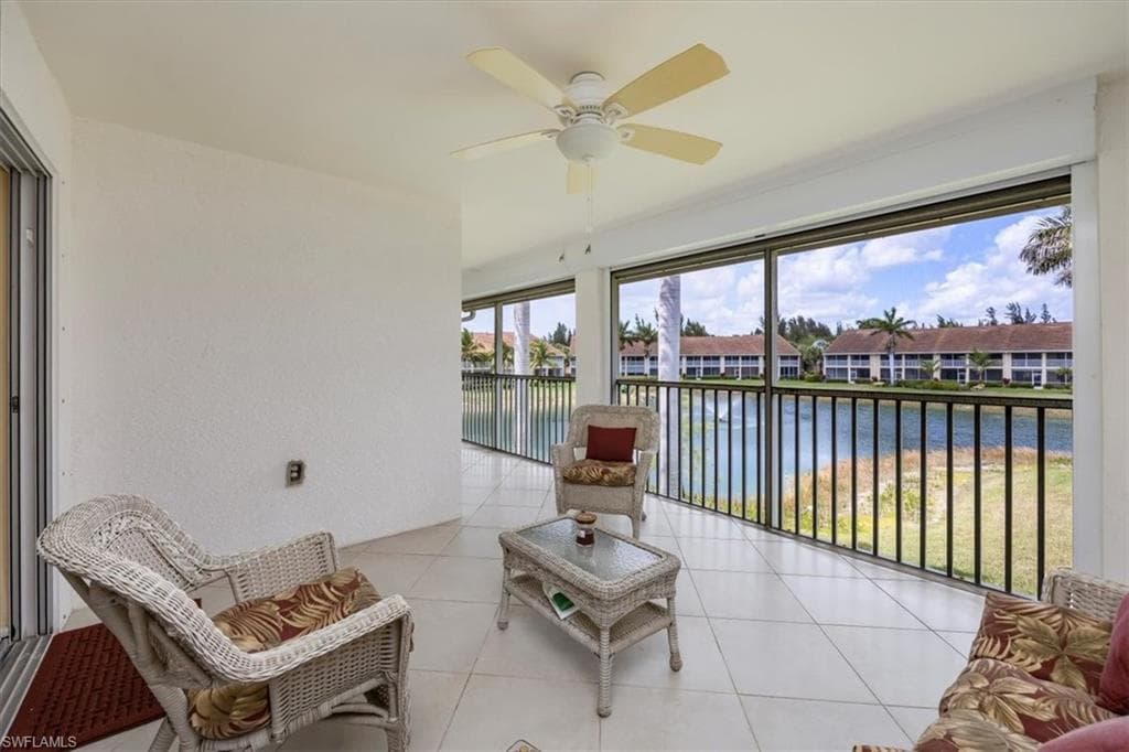 2381 Hidden Lake Ct 8202, Naples, FL 34112-24